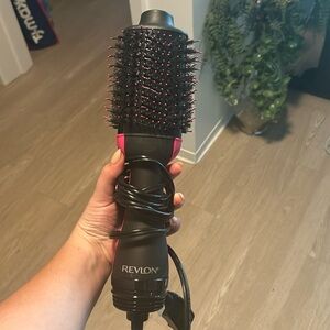Revlon blow dryer brush